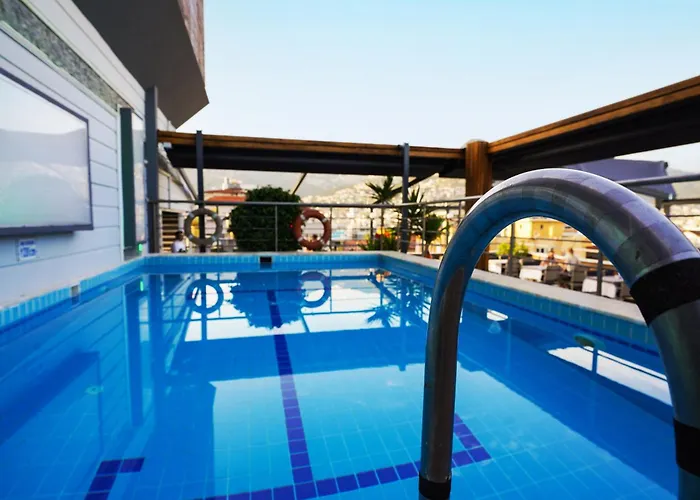 Erguen Hotel 3*