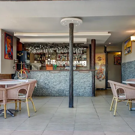 Erguen Hotel